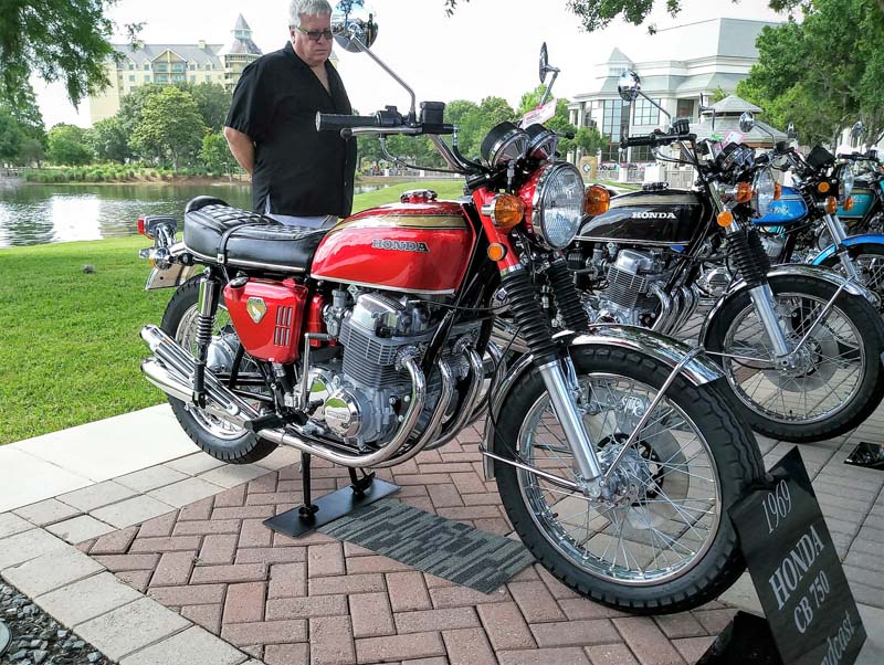Riding Into History, vintage motorcycle show (19)