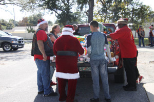 UNCHAINED KINGS TOY RUN  (23)